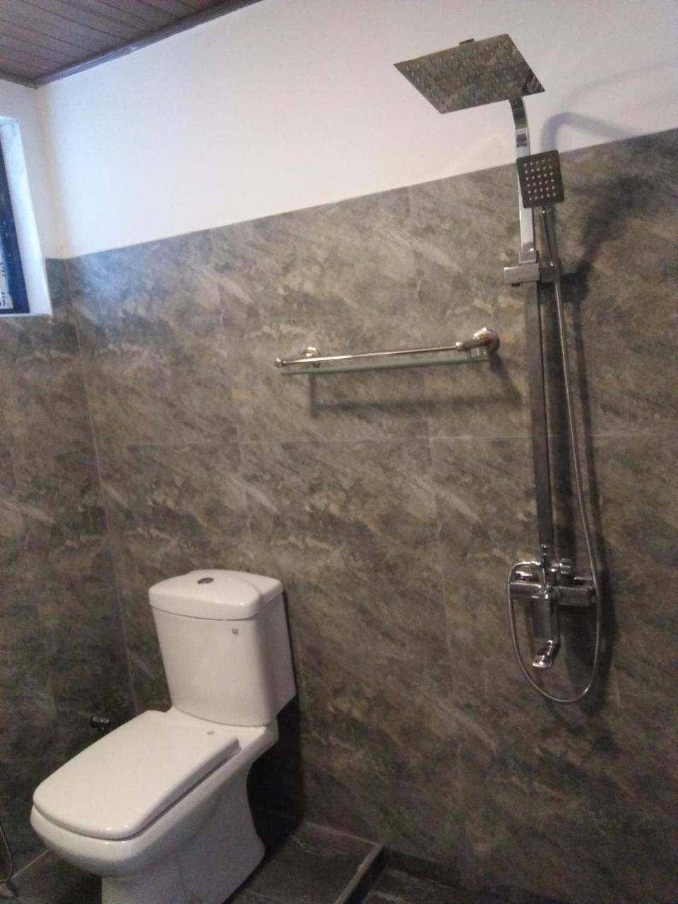 Living Home Negombo Ngoại thất bức ảnh