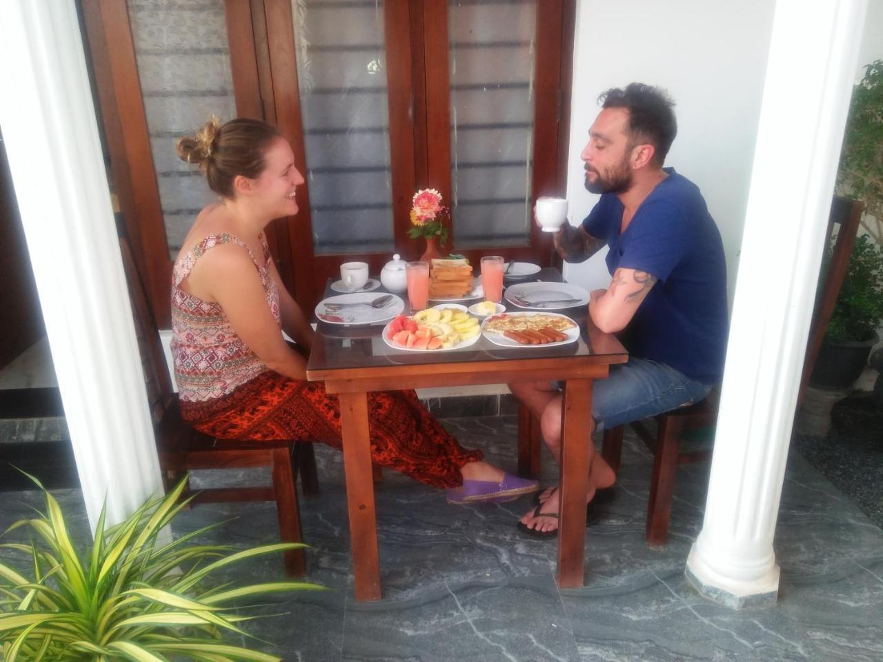 Living Home Negombo Ngoại thất bức ảnh