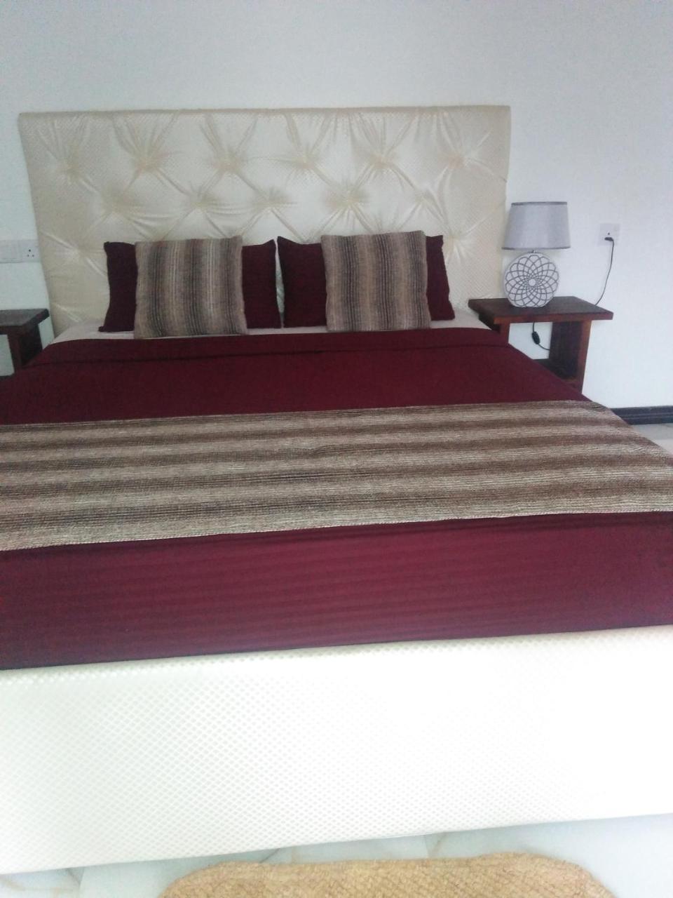 Living Home Negombo Ngoại thất bức ảnh