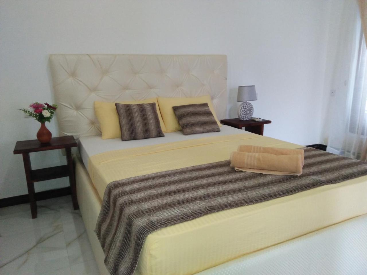 Living Home Negombo Ngoại thất bức ảnh