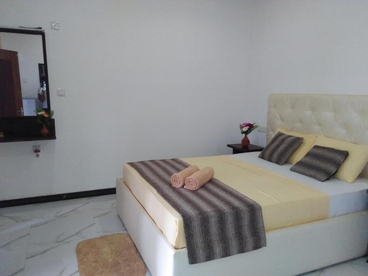Living Home Negombo Ngoại thất bức ảnh
